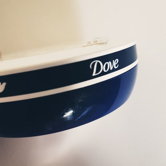 Dove Intensive Cream Nourishing Cream - Picture 6 of 6